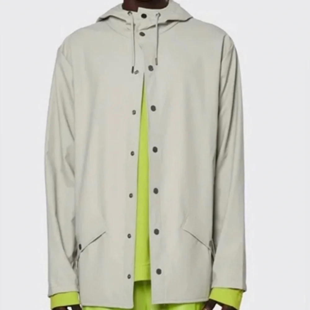 Rains Unisex Rain Jacket New in Gray Cement Size Large New With Tags